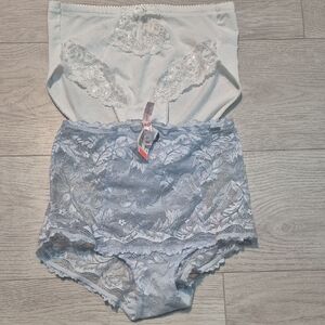La Vie En Rose Blue Lace High-Waist Panty